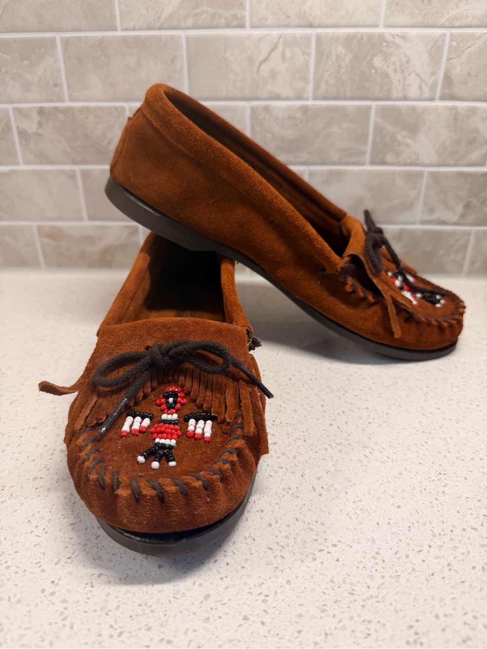 Minnetonka Brown Suede Beaded Moccasin Flats - Picture 2 of 7